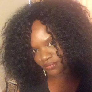 Meet your Posher, Kimberly